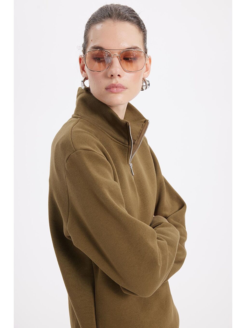 Kadın Relax Fit Rahat Kesim Pamuklu İçi Polarlı Yarım Fermuarlı Yeşil Dik Yaka Sweatshirt-5