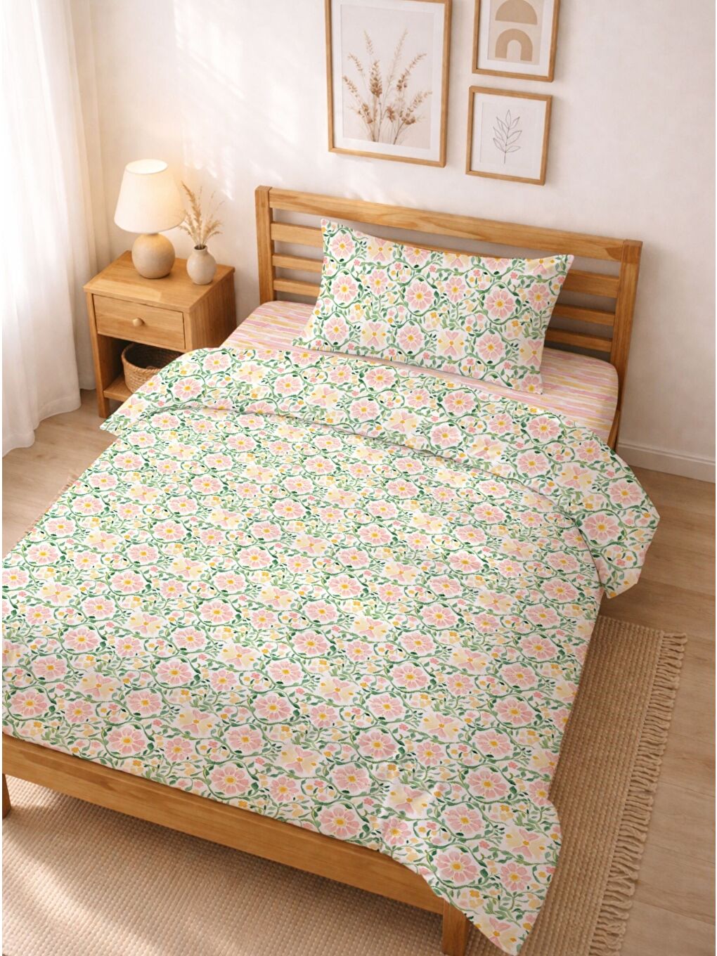 Tek Kişilik Pamuklu Pembe Sarı Çiçekli Çift Taraflı Nevresim Takımı 160x220 cm (Çarşafsız)