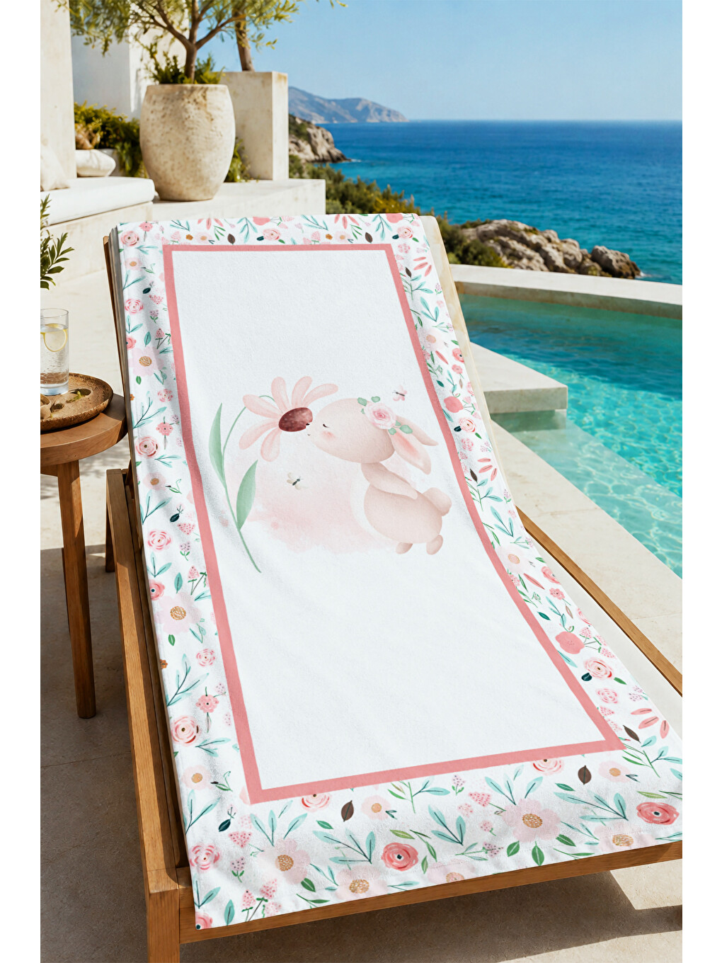 Pembe Romantik Tavşan Çiçek Bordürlü Pastel Masalsı Desenli 70x150 Plaj Havlusu - Pamuklu Banyo Havlusu