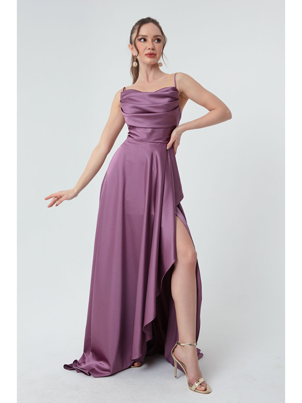 Lila Kadın Lavanta Volanlı Yırtmaçlı Saten Abiye & Mezuniyet Elbisesi-2