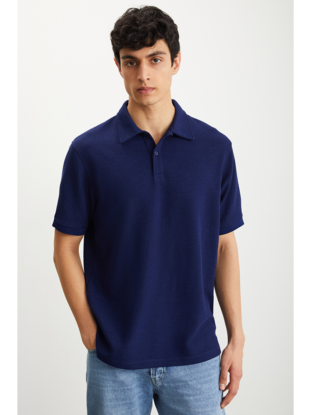 Erkek Dokulu Kumaşlı Slim Fit Lacivert Polo Yaka Tişört-2