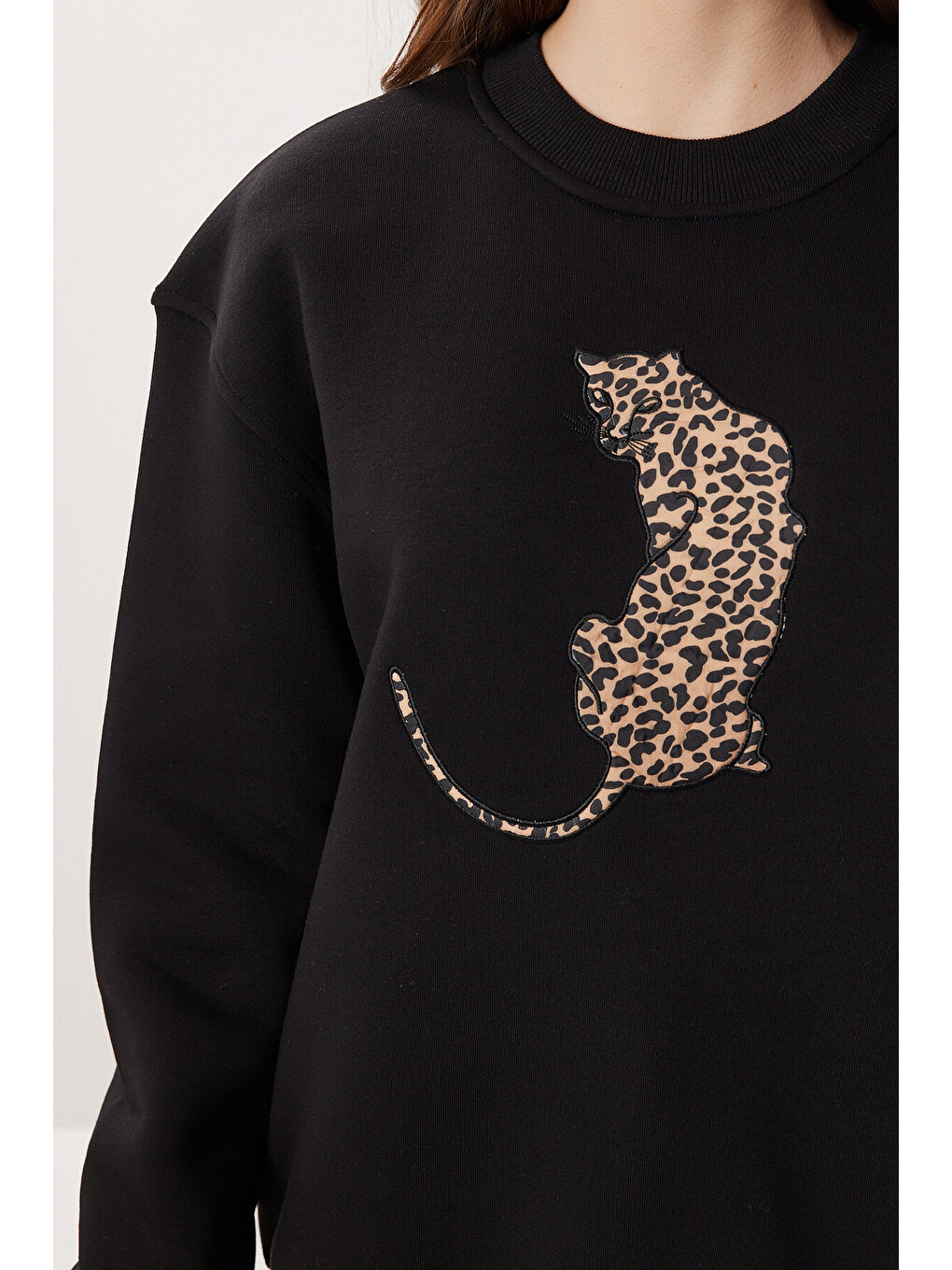 Leopar Baskılı Oversize Şardonlu Örme Sweatshirt Siyah Lmc0078-2