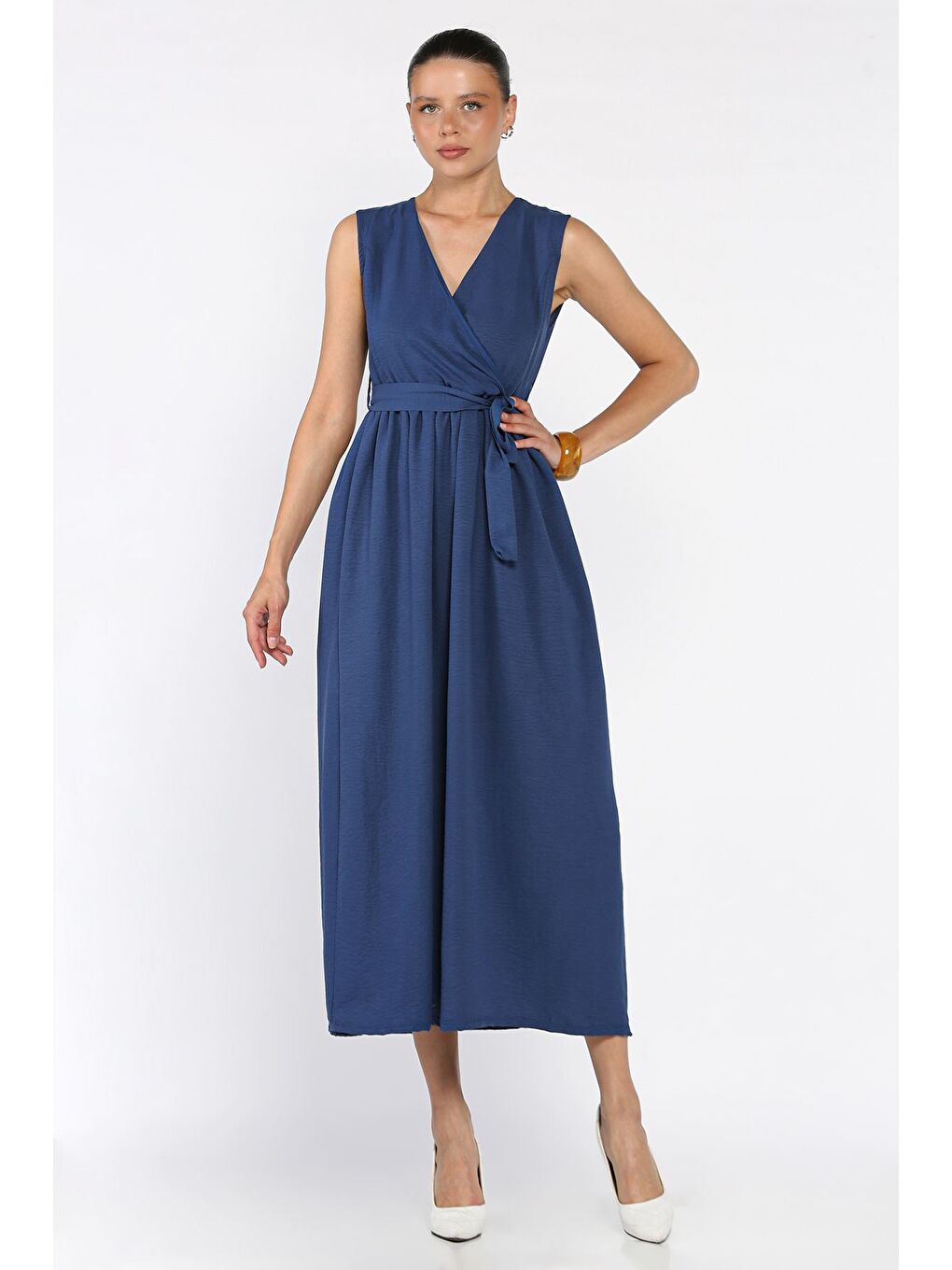 Lacivert Kruvaze Yaka Kuşaklı Sıfır Kol Elbise