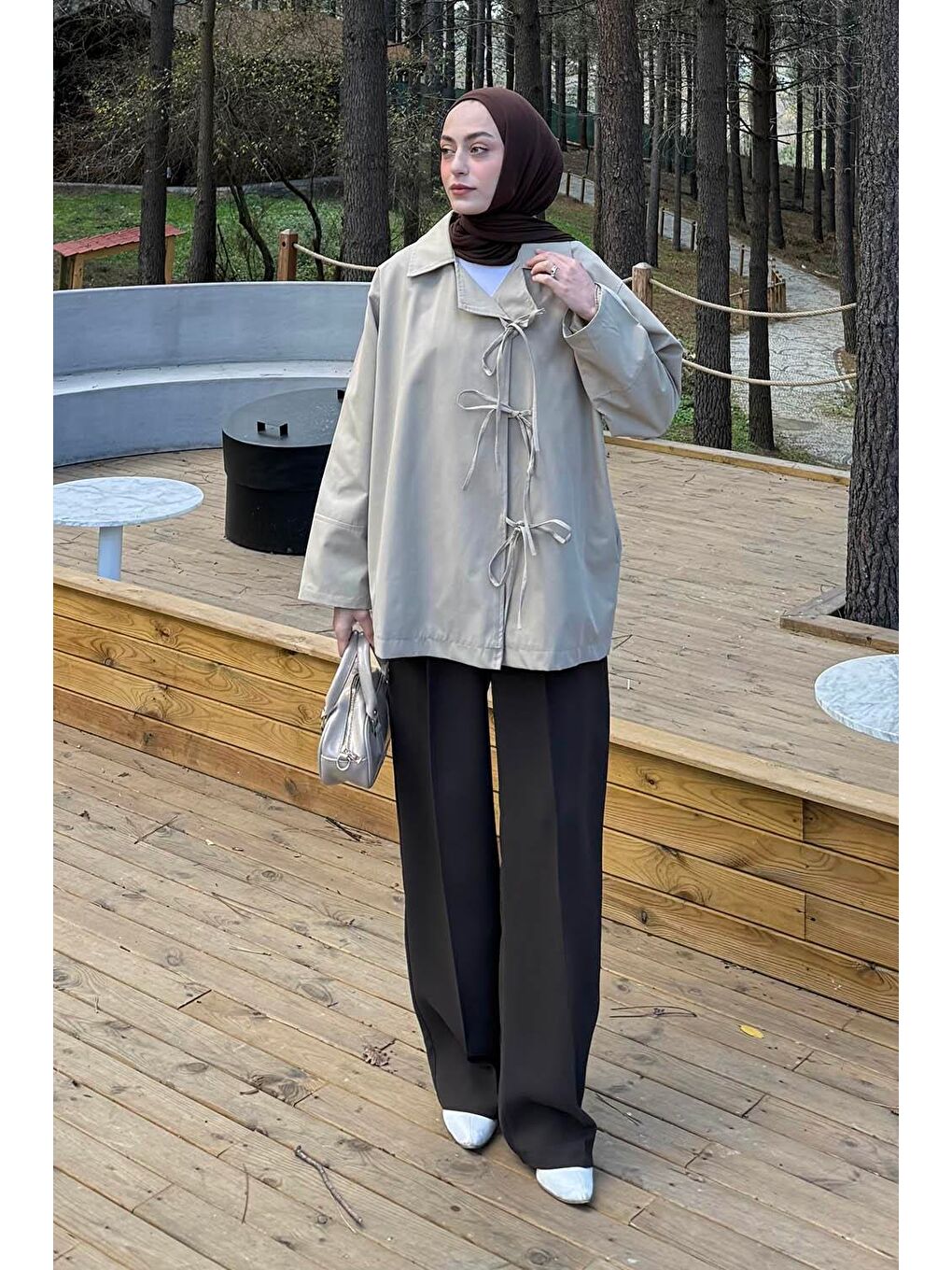 Fiyonk Detaylı Trençkot Haki