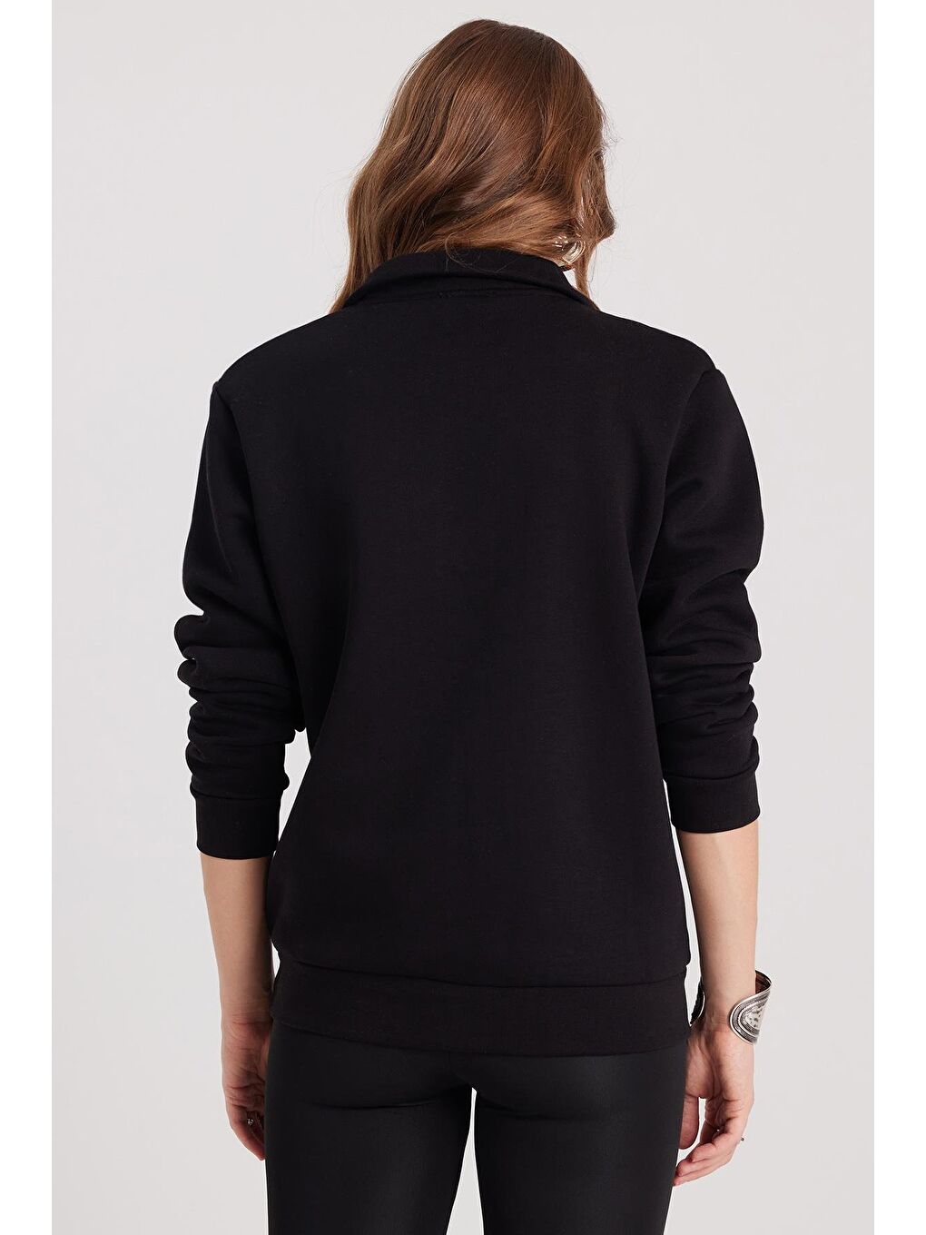 Kadın Relax Fit Rahat Kesim Pamuklu İçi Polarlı Yarım Fermuarlı Siyah Dik Yaka Sweatshirt-6