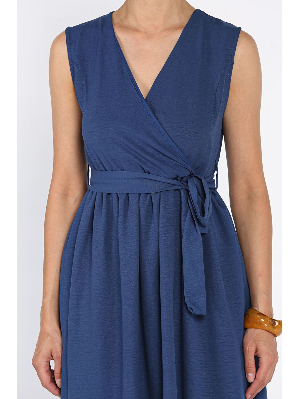 Lacivert Kruvaze Yaka Kuşaklı Sıfır Kol Elbise-3