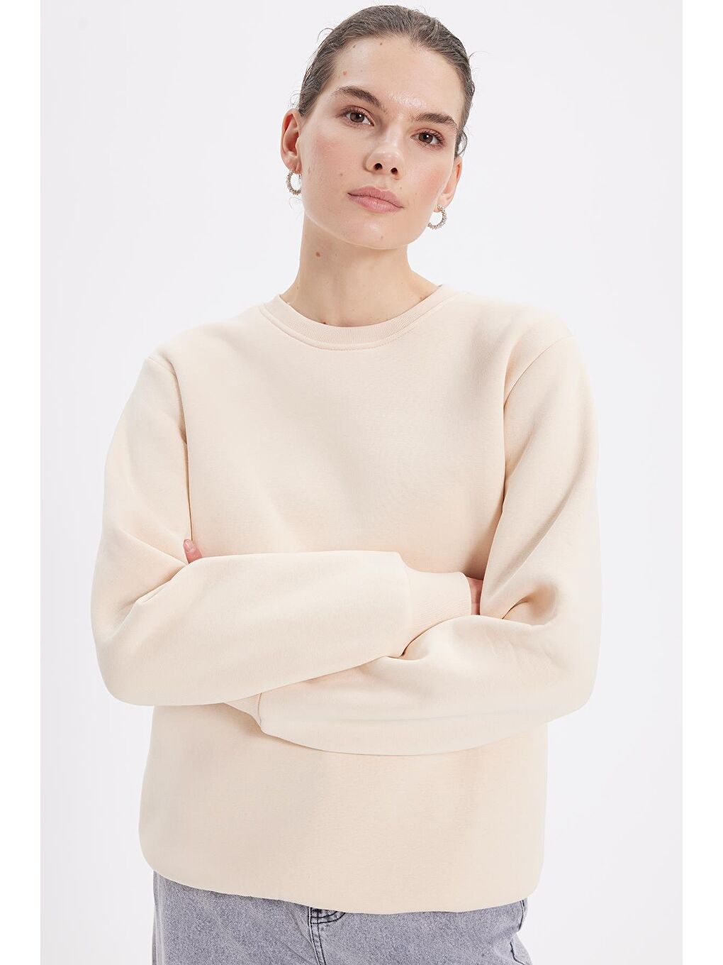 Kadın Oversize Geniş Kesim Pamuklu 3 İplik İçi Polarlı Basic Bej Bisiklet Yaka Sweatshirt