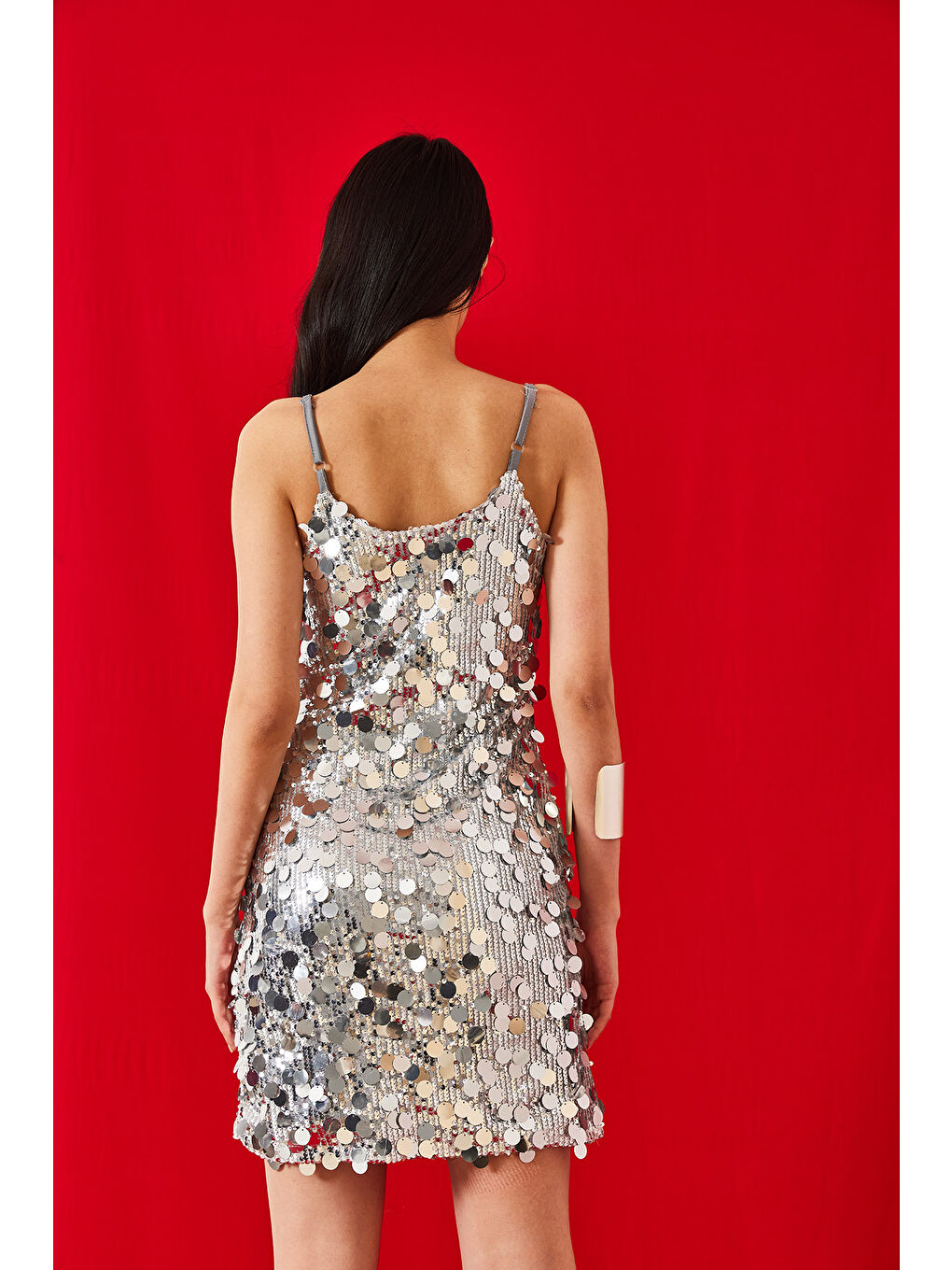 Gri Kadın Pul Payet Kumaş İnce Askılı Mini Elbise-7