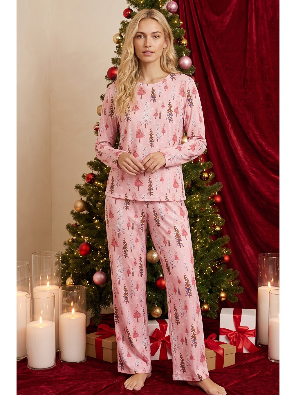Pembe Yılbaşı Temalı Desenli Termal Kumaşlı Ultra Soft Yumuşak Örme Pijama Takımı-1