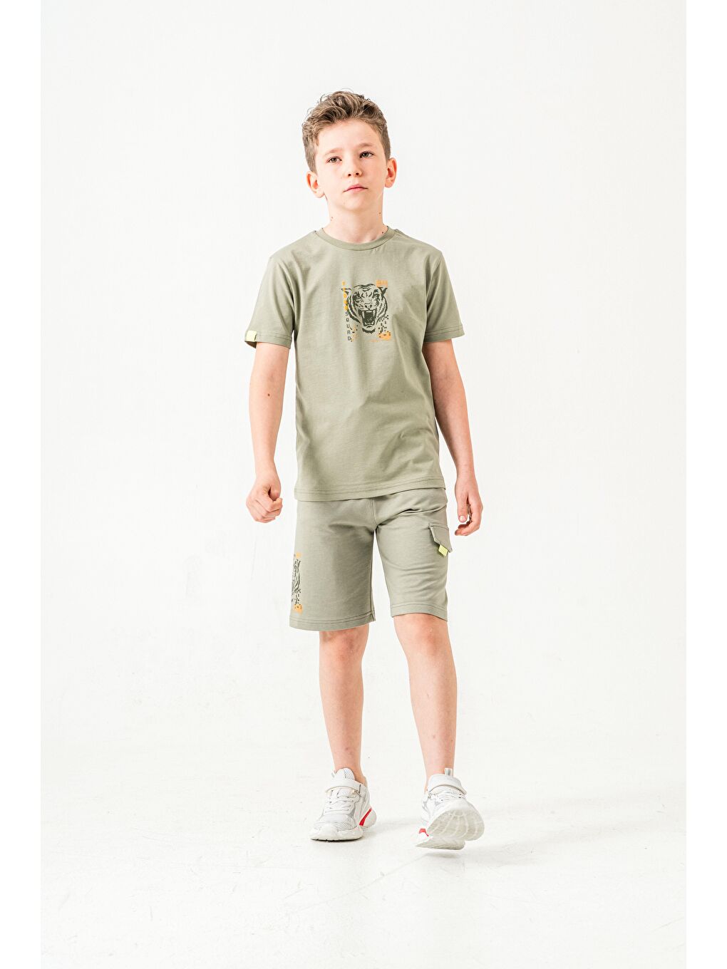 Yeşil Ust On Baskılı Kol Ucu Balıksırtlı Erkek Çocuk Şort - Tişört Takımı-4