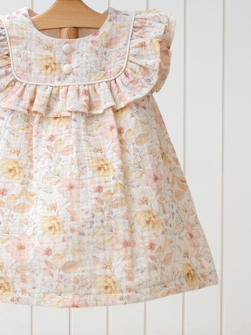 Bej Bisiklet Yaka Kısa Kollu Çiçek Desenli Kız Bebek Elbise-2