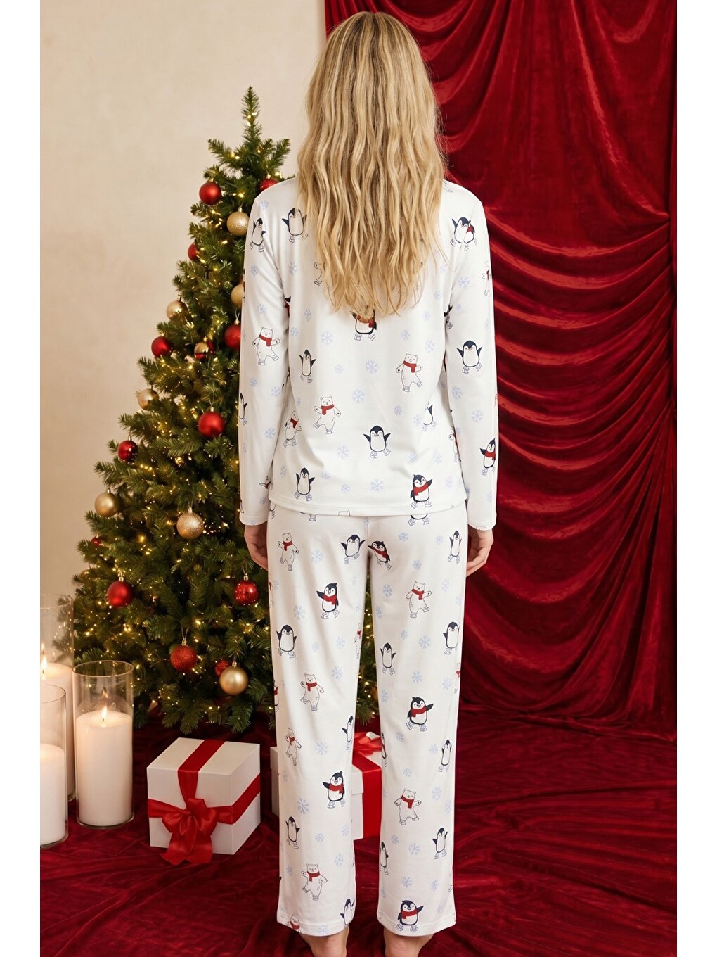 Beyaz Yılbaşı Temalı Desenli Termal Kumaşlı Ultra Soft Yumuşak Düğmeli Örme Pijama Takımı-2