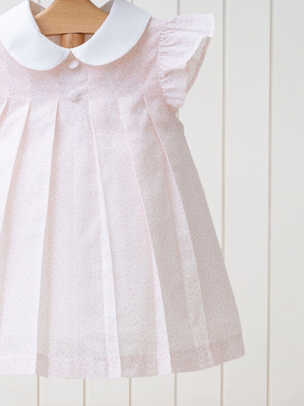 Pembe Bebe Yaka Kısa Kollu Çiçek Desenli Kız Bebek Elbise-1