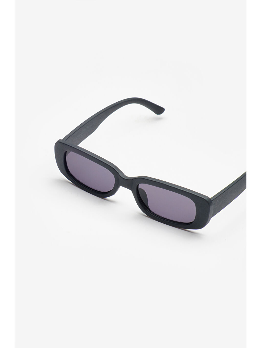 Siyah Oval Model Çocuk Güneş Gözlüğü-1