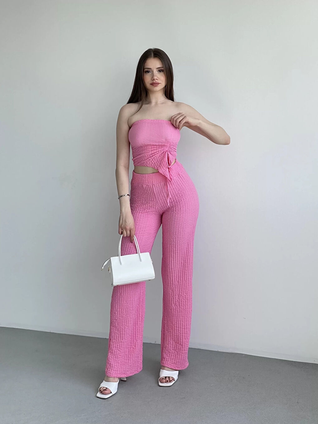 Kadın Pembe Beli Lastilkli Gofre Kumaş Pantolon HZL24S-ZK13261