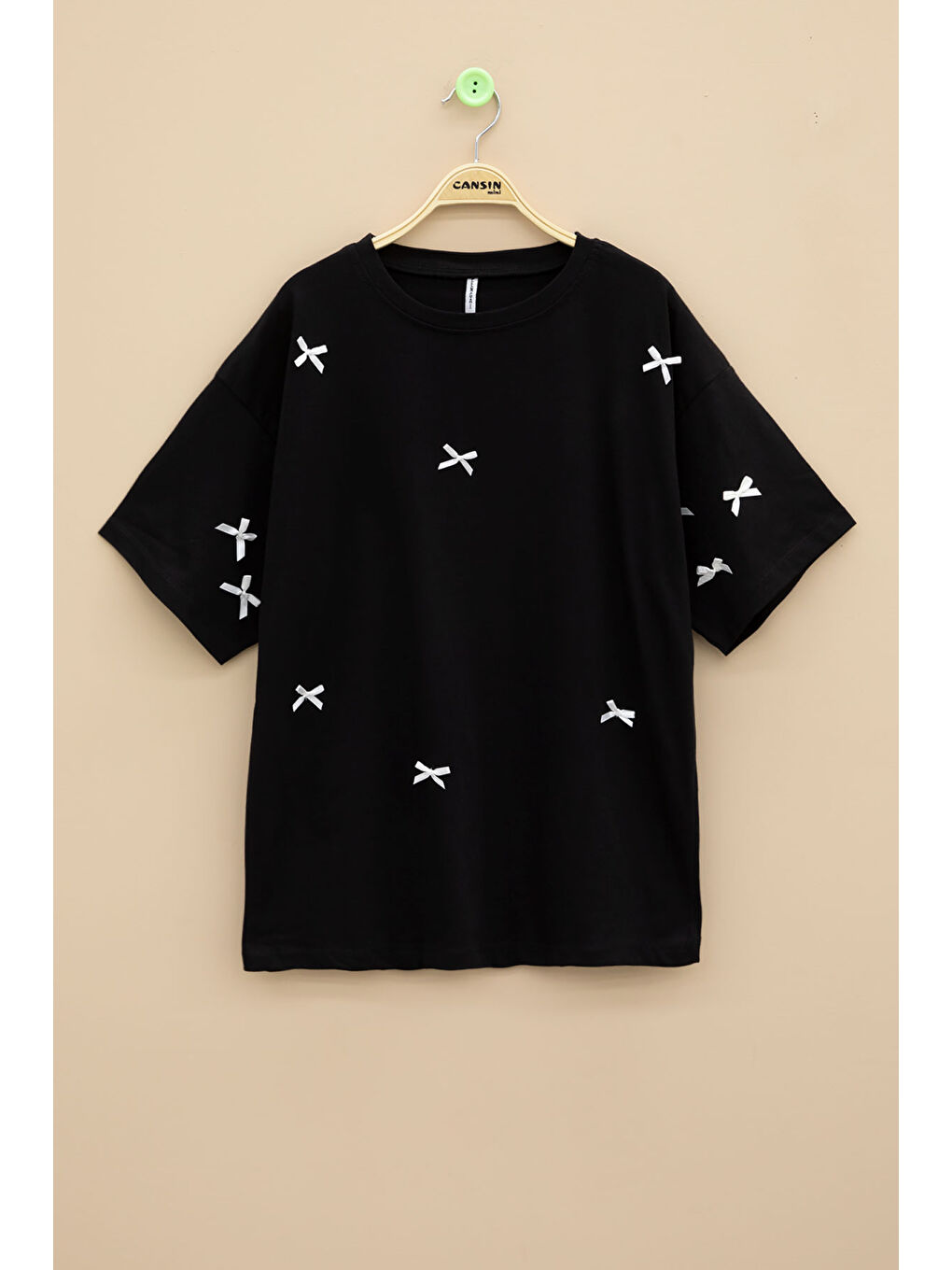 Siyah Fiyonk Nakışlı Kısa Kol Kız Çocuk Oversize Tişört 20798