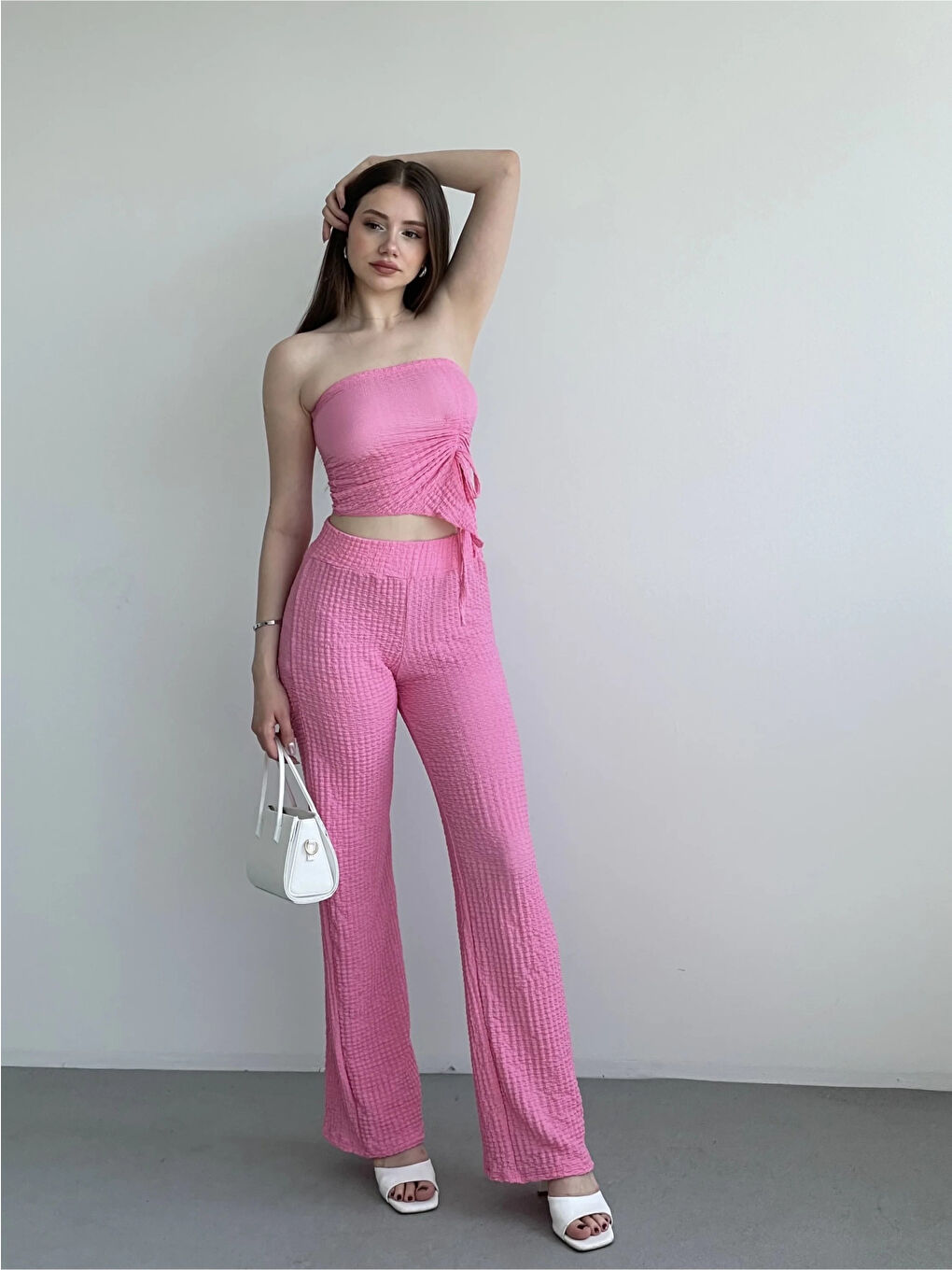 Kadın Pembe Beli Lastilkli Gofre Kumaş Pantolon HZL24S-ZK13261-2