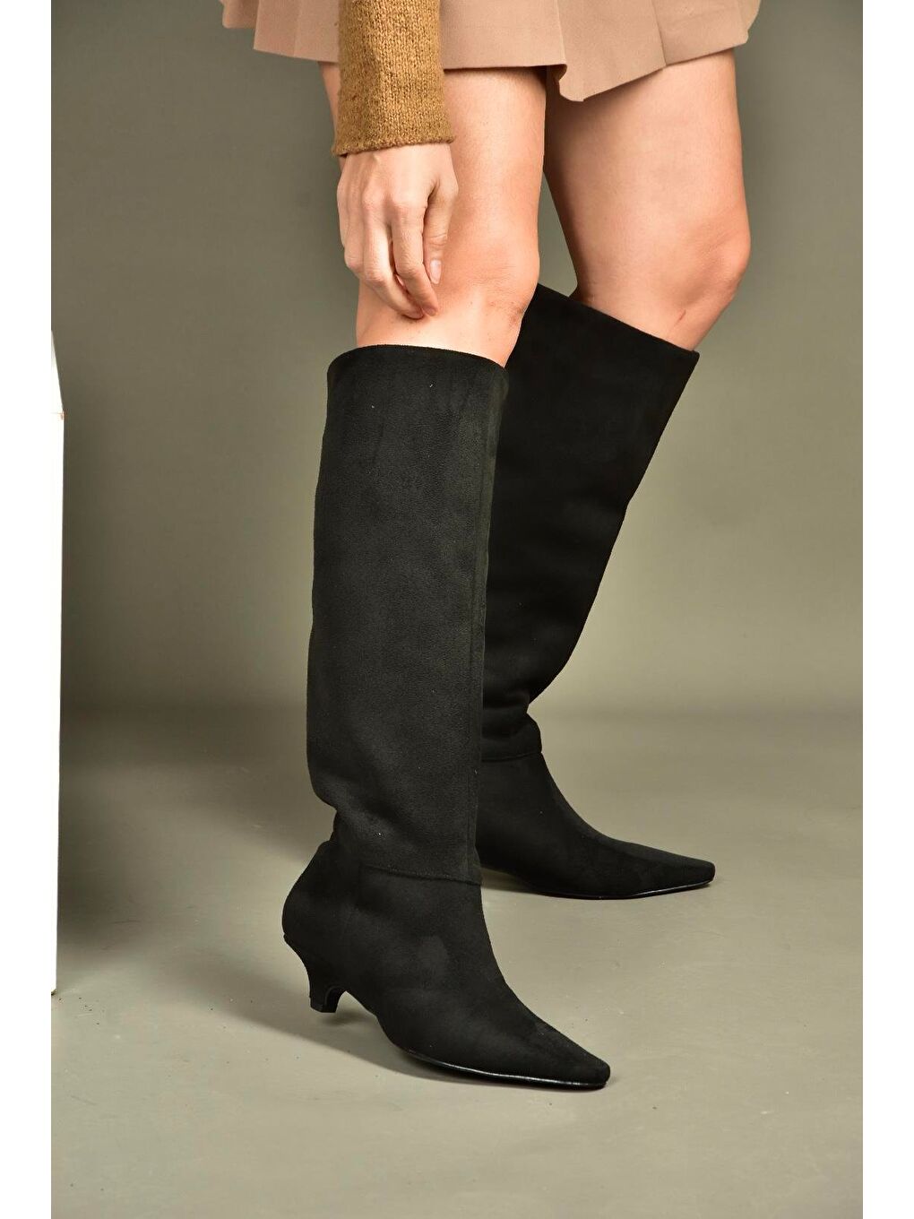 Siyah Kadın Çizme V404012302-3