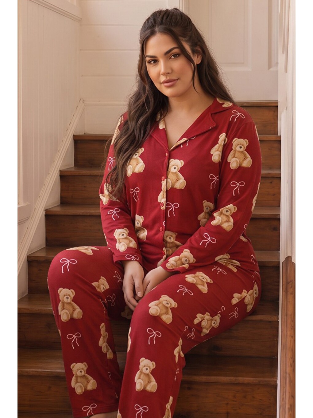 Kırmızı Desenli Termal Kumaşlı Ultra Soft Yumuşak Büyük Beden Battal Boy Düğmeli Örme Pijama Takımı
