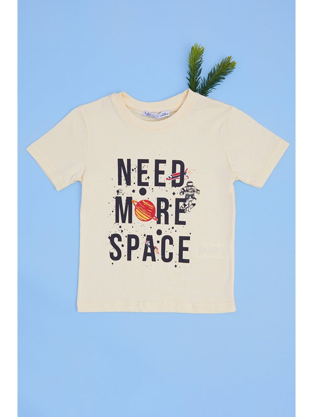 Sarı Need More Space Baskılı Erkek Çocuk Tişört