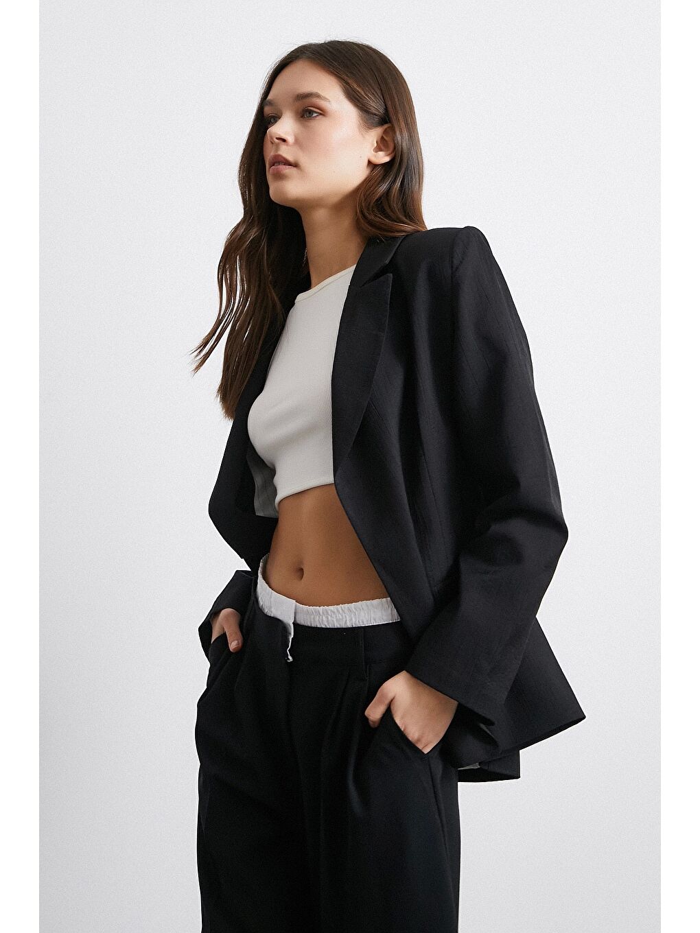 Çizgi Astarlı Dökümlü Blazer Ceket Siyah-2