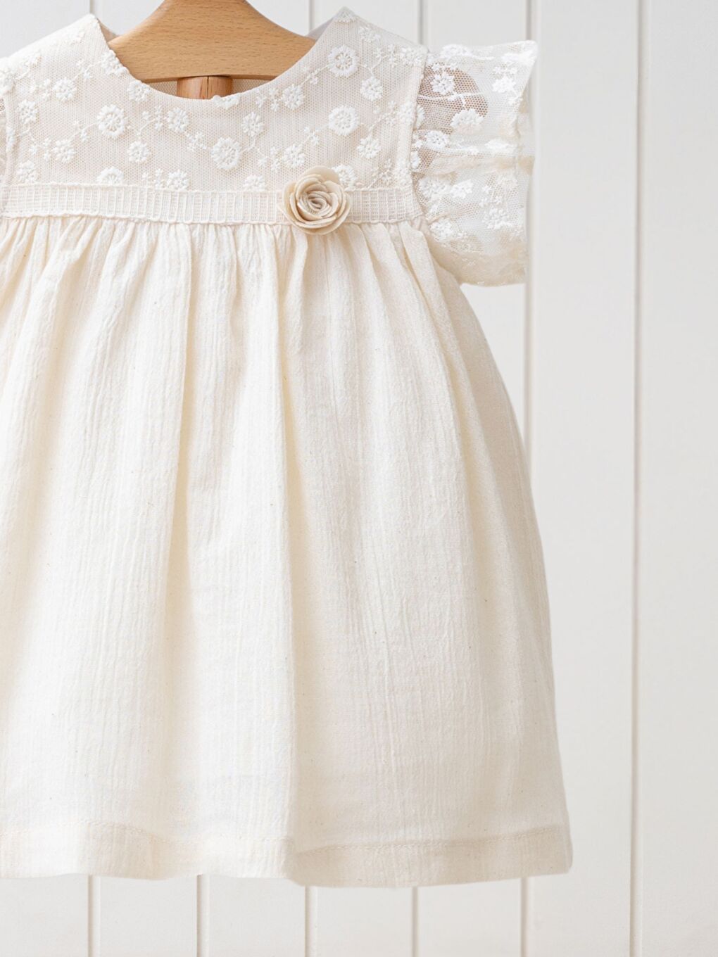 Bej Bisiklet Yaka Kısa Kollu Kız Bebek Elbise-2