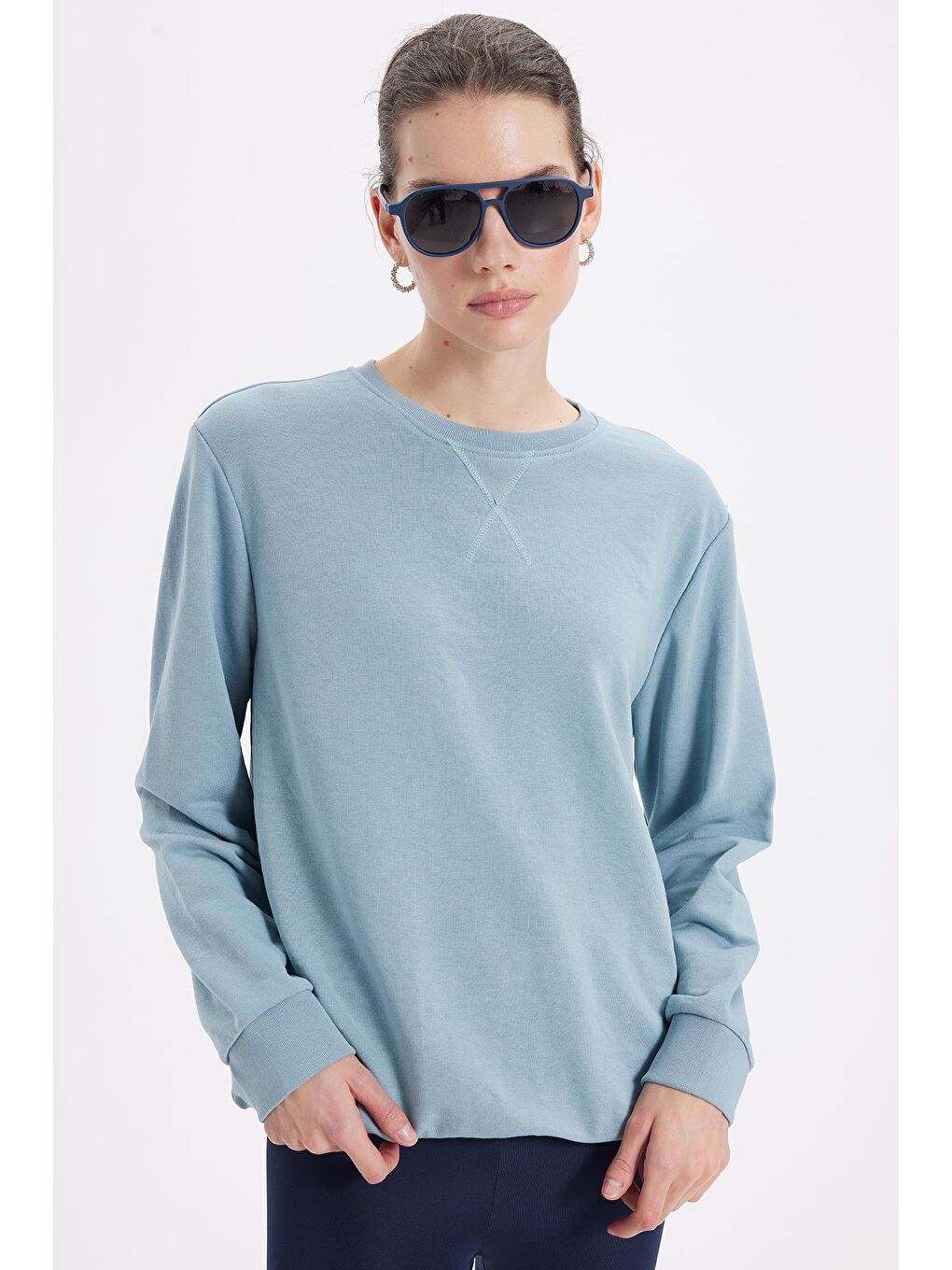 Kadın Oversize Geniş Kesim %100 Pamuk 3 İplik Basic Bisiklet Yaka Mavi Sweatshirt