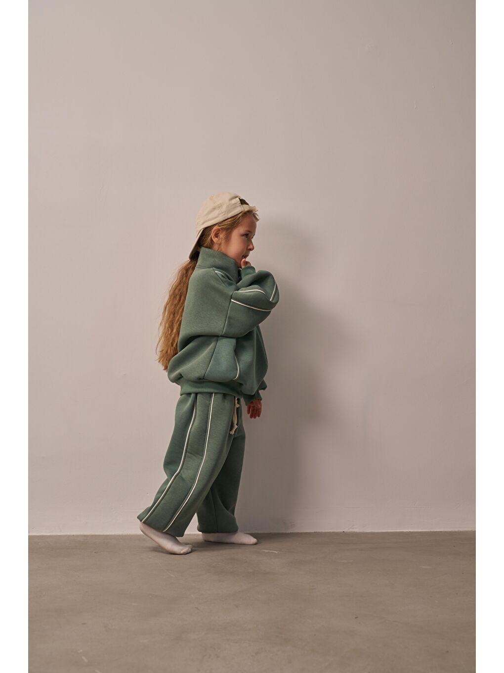 Haki Nefti Biyeli Fermuarlı Eşofman Takım-1