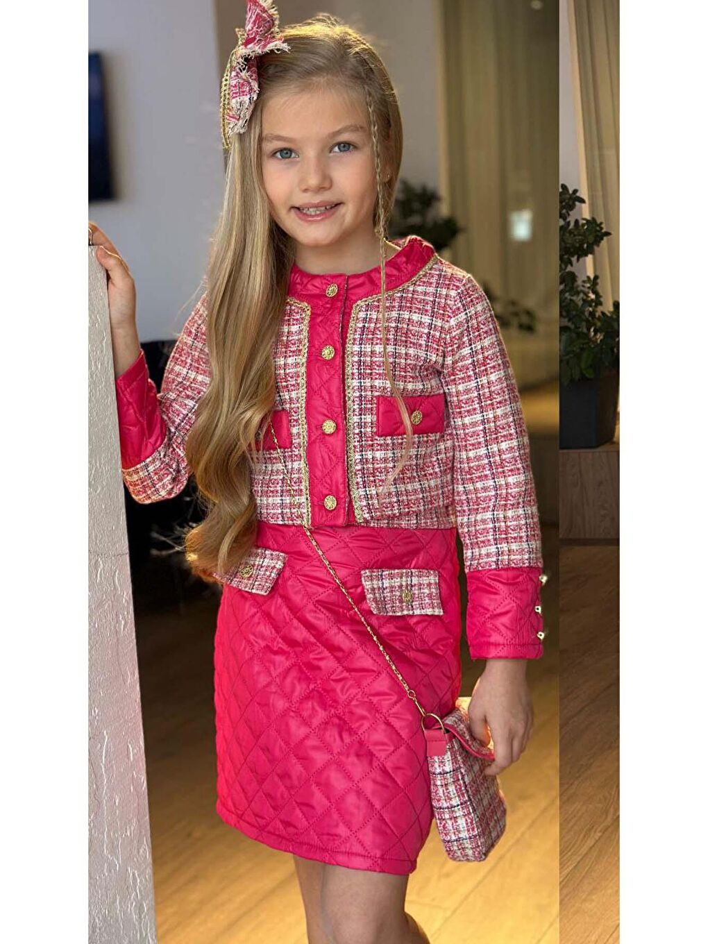Kız Çocuk Gold Şerit ve Kapitone Detaylı Şanel Kumaş Fuşya Etekli Takım-1
