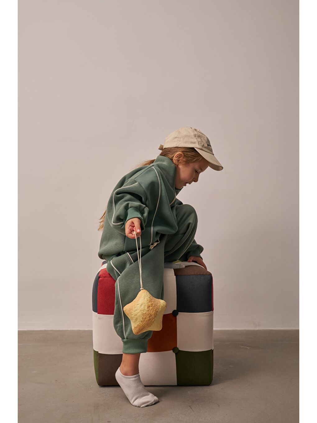 Haki Nefti Biyeli Fermuarlı Eşofman Takım-4