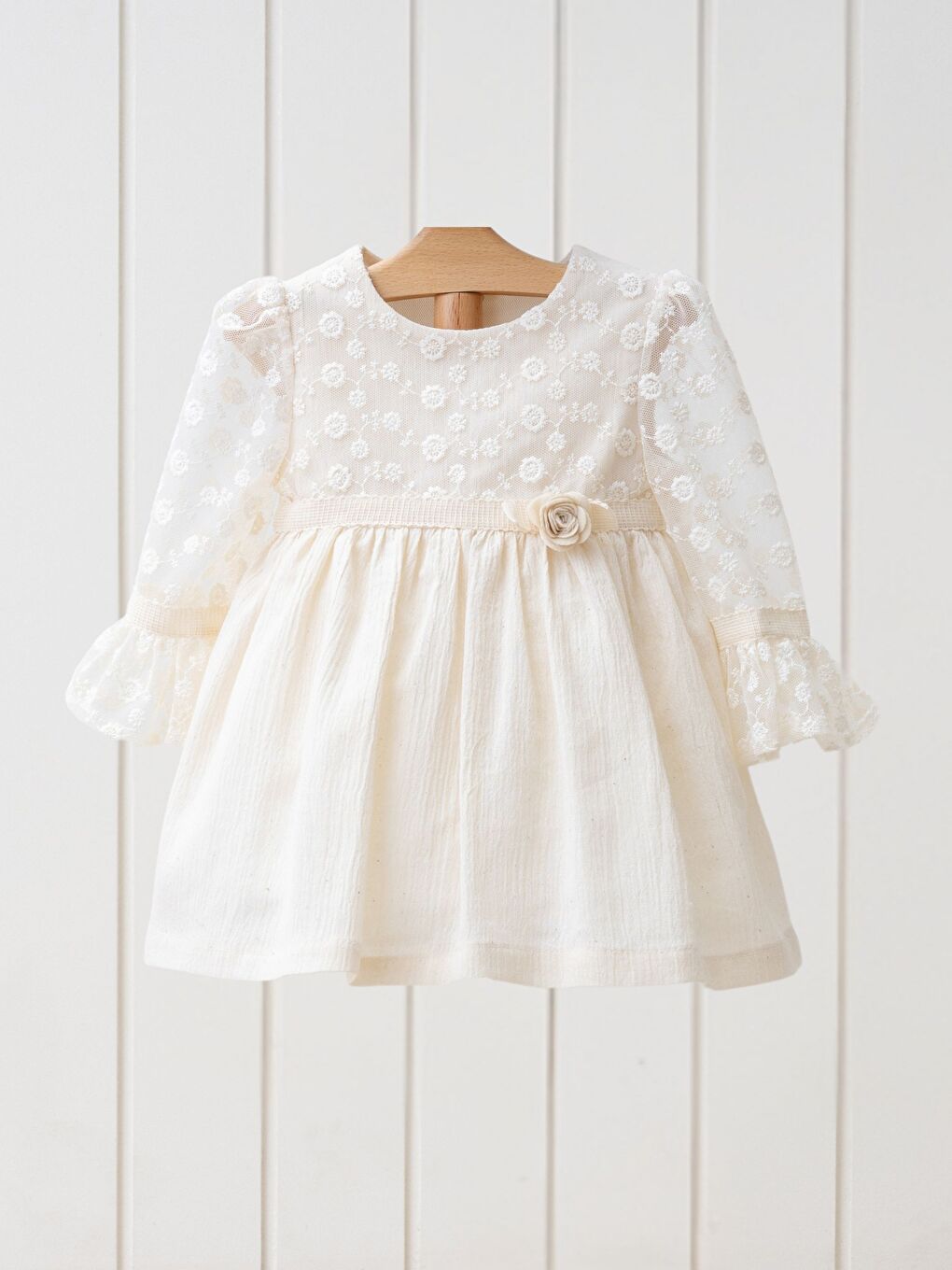 Bej Bisiklet Yaka Uzun Kollu Kız Bebek Elbise-1