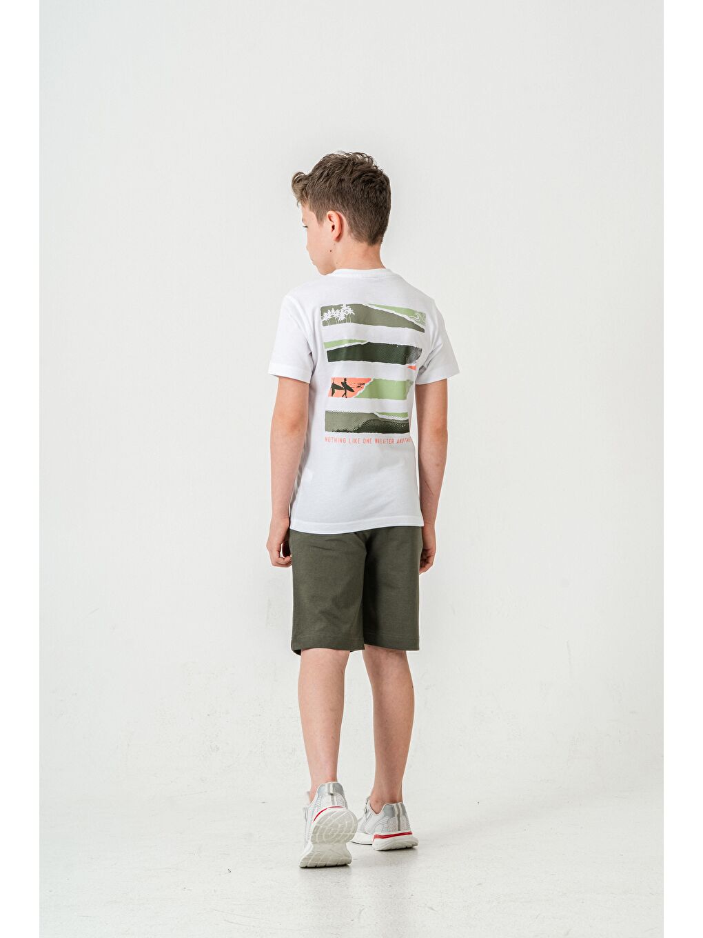 Haki Nothing Like One Wave After Another Baskılı  Erkek Çocuk Şort - Tişört Takımı-4