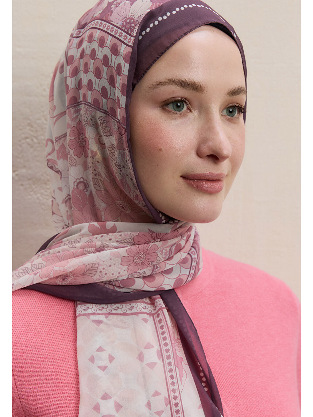 Pembe Wıld Botanıcal Desen İpek Krep Şal Gülkurusu-1