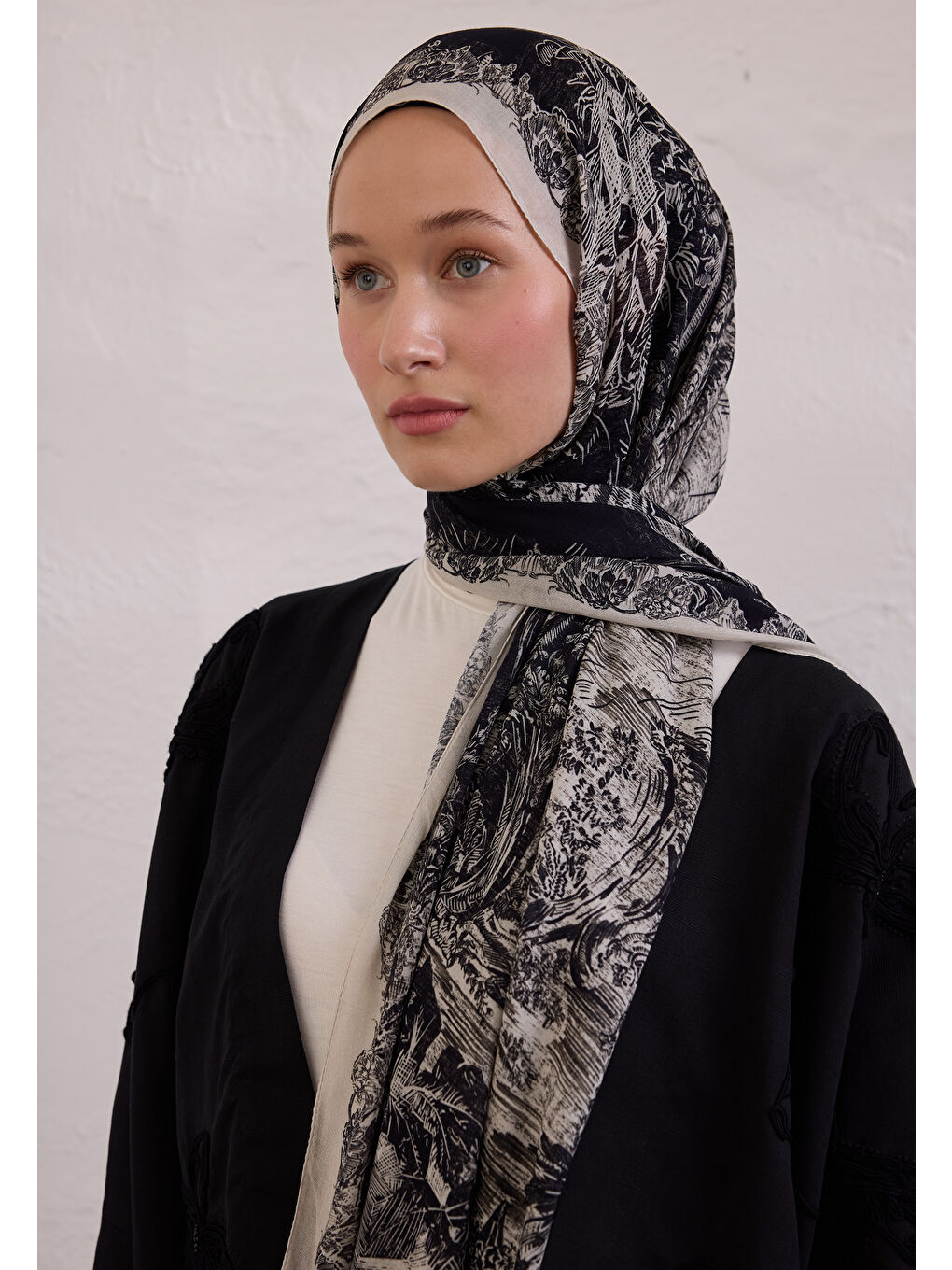 Secret Elegance Desen Rami Şal Siyah-2