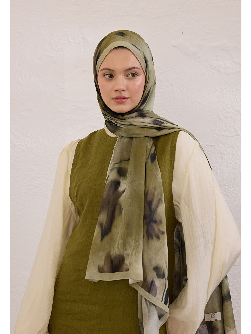 Yeşil Dark Flora Desen Rami Şal Çağla-1