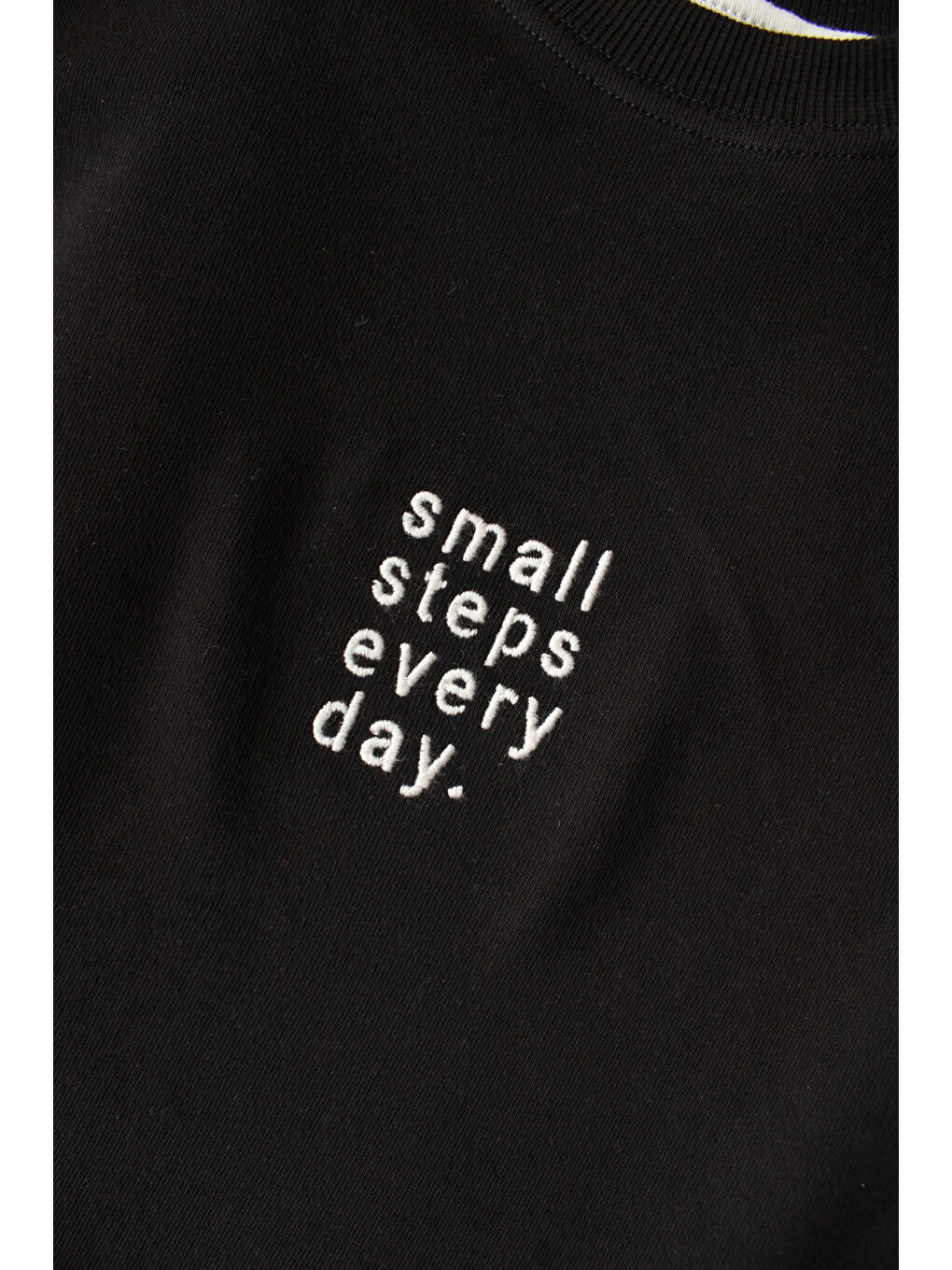 Siyah Nakışlı Oversize Uzun Kollu T-shirt-7