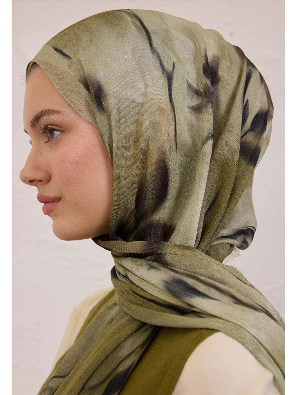 Yeşil Dark Flora Desen Rami Şal Çağla-3