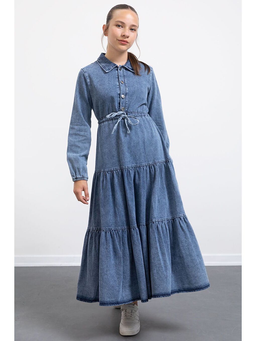 Koyu Mavi Uzun Kesim Kuşaklı Kız Çocuk Pileli Jean Elbise 21137-3