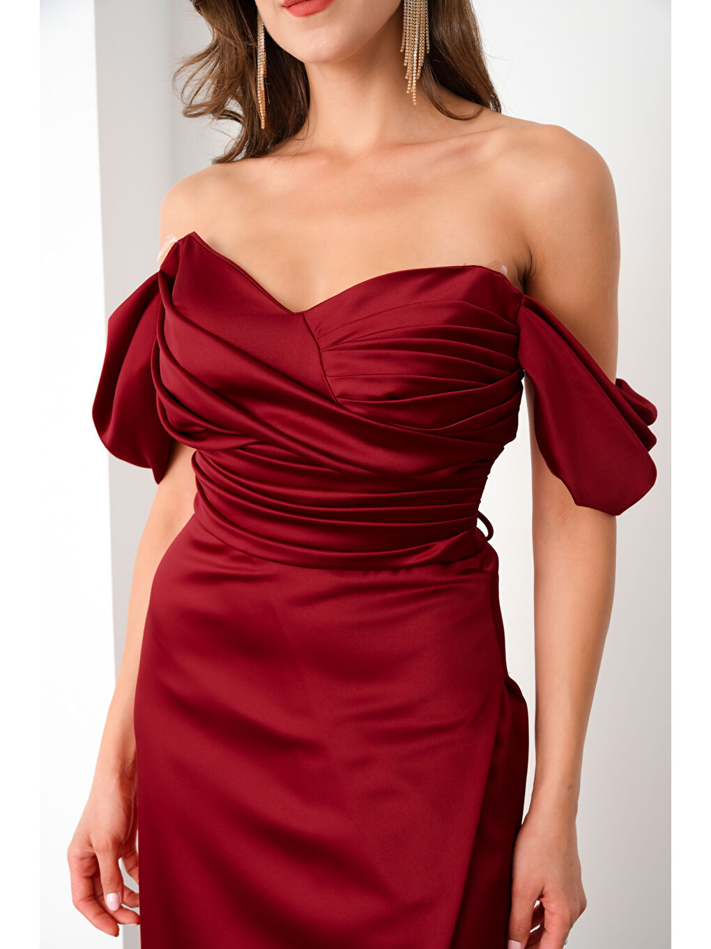 Kadın Bordo Kayık Yaka Yırtmaçlı Söz Nişan Nikah Abiye Elbise-4