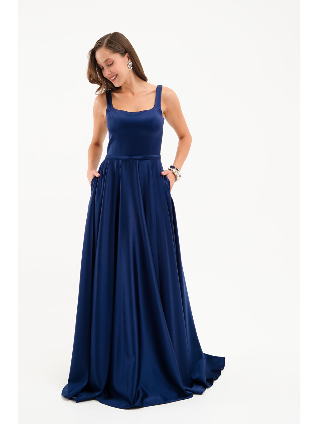 Kadın Lacivert Askılı İp Bağlama Detay Uzun Saten Abiye Elbise