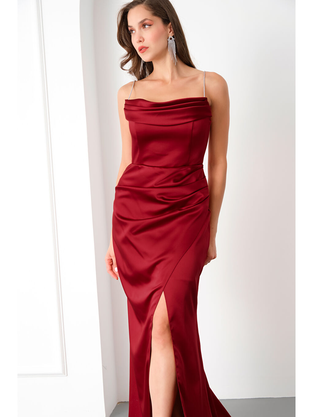 Kadın Bordo Taş Askılı Uzun Söz Nişan Abiye Elbise-1