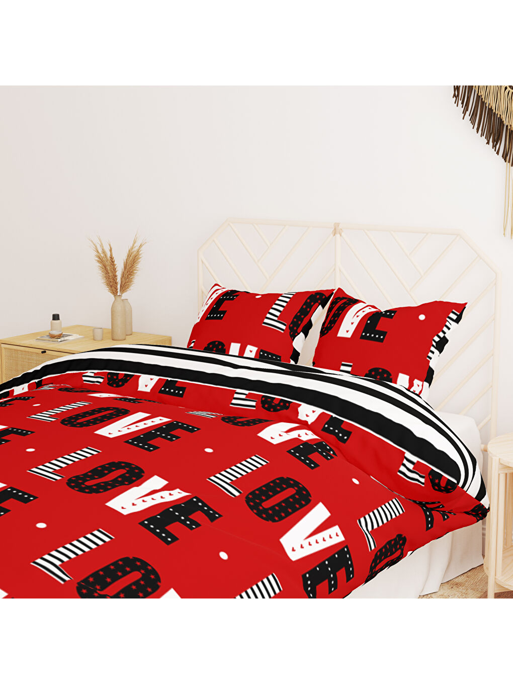 Karışık Love Yazılı Çift Kişilik Pamuklu Nevresim Takımı 200x220 cm Çift Taraf Baskılı-1