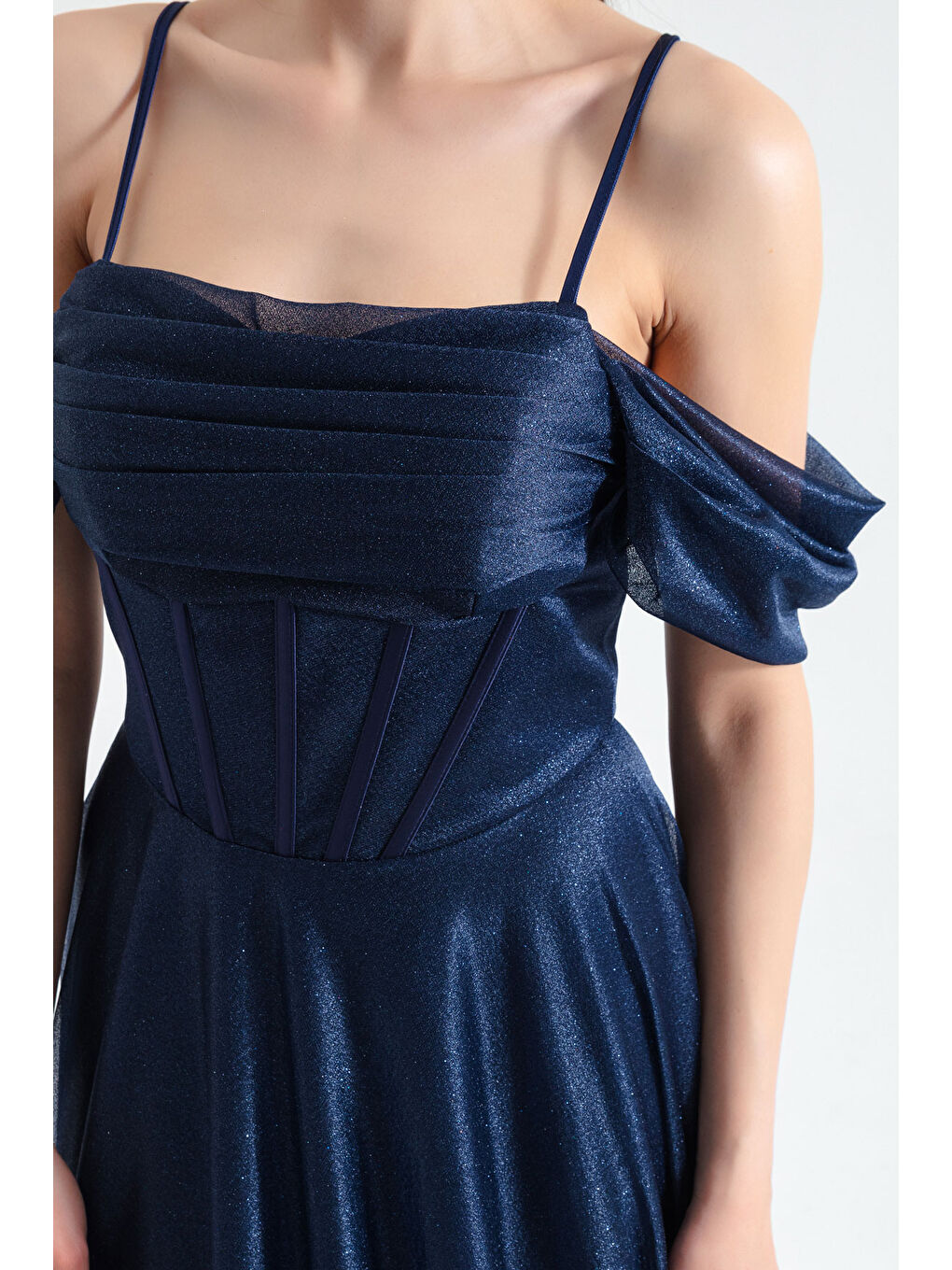 Kadın Lacivert Askılı Simli Uzun Kloş Abiye Elbise-3