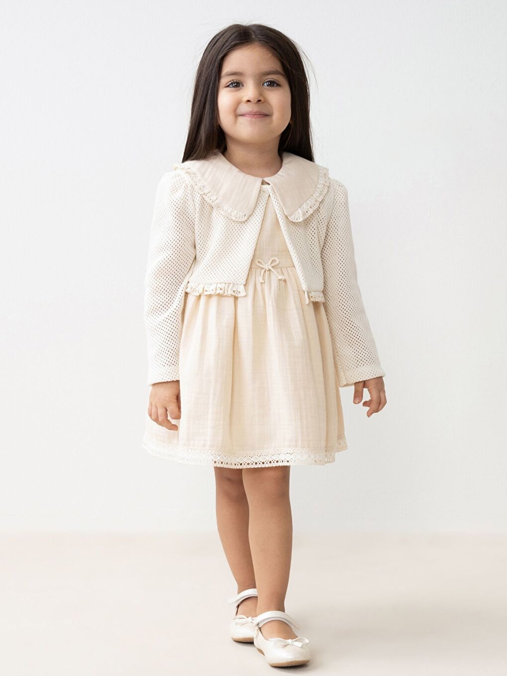 Bej Bebe Yaka Dantel Detaylı Kız Bebek Elbise ve Bolero 2'li Takım