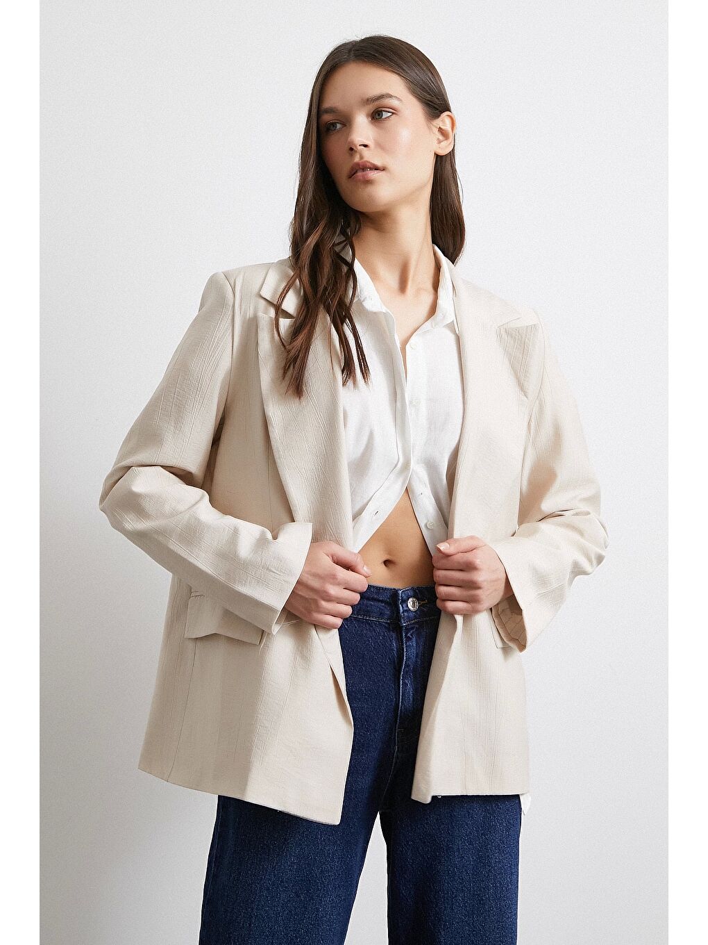 Çizgi Astarlı Dökümlü Blazer Ceket Bej-2