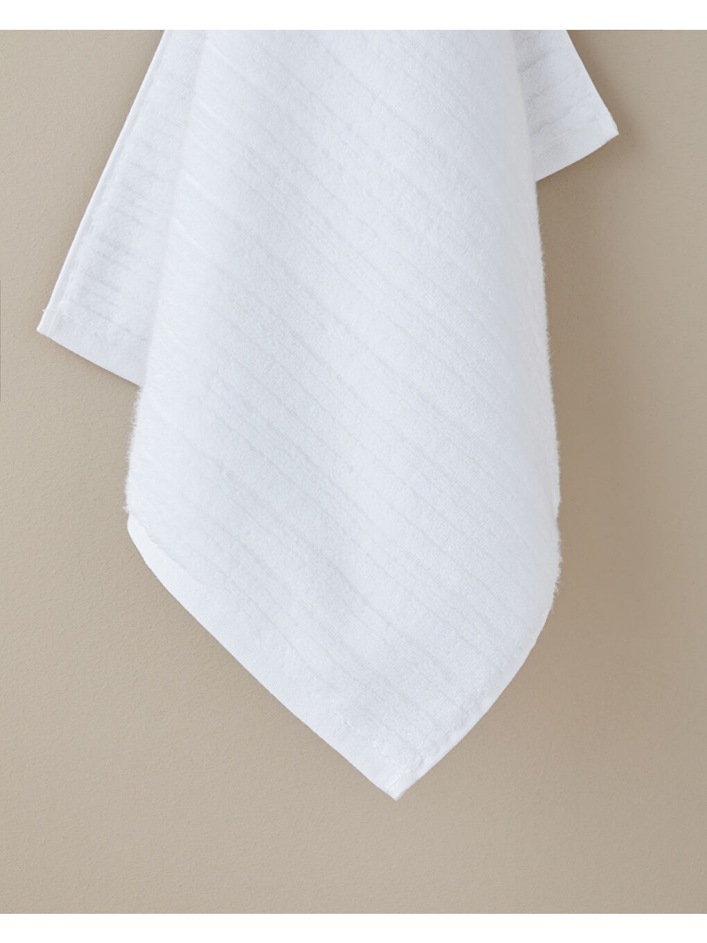 CloudSoft Pamuk Banyo Havlusu 90x150 cm Beyaz-1