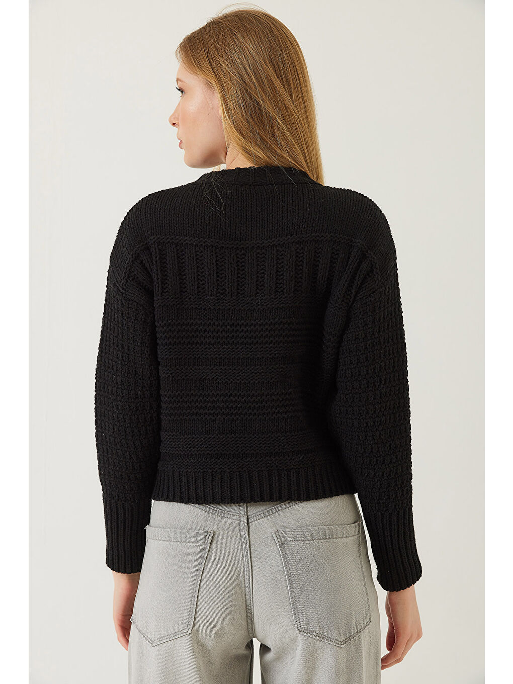 Siyah Kadın Düğmeli Desenli Triko Hırka-5