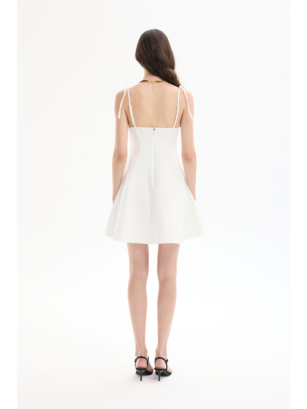 Kalp Yaka Bağlamalı İp Askılı Mini Elbise Ekru-4