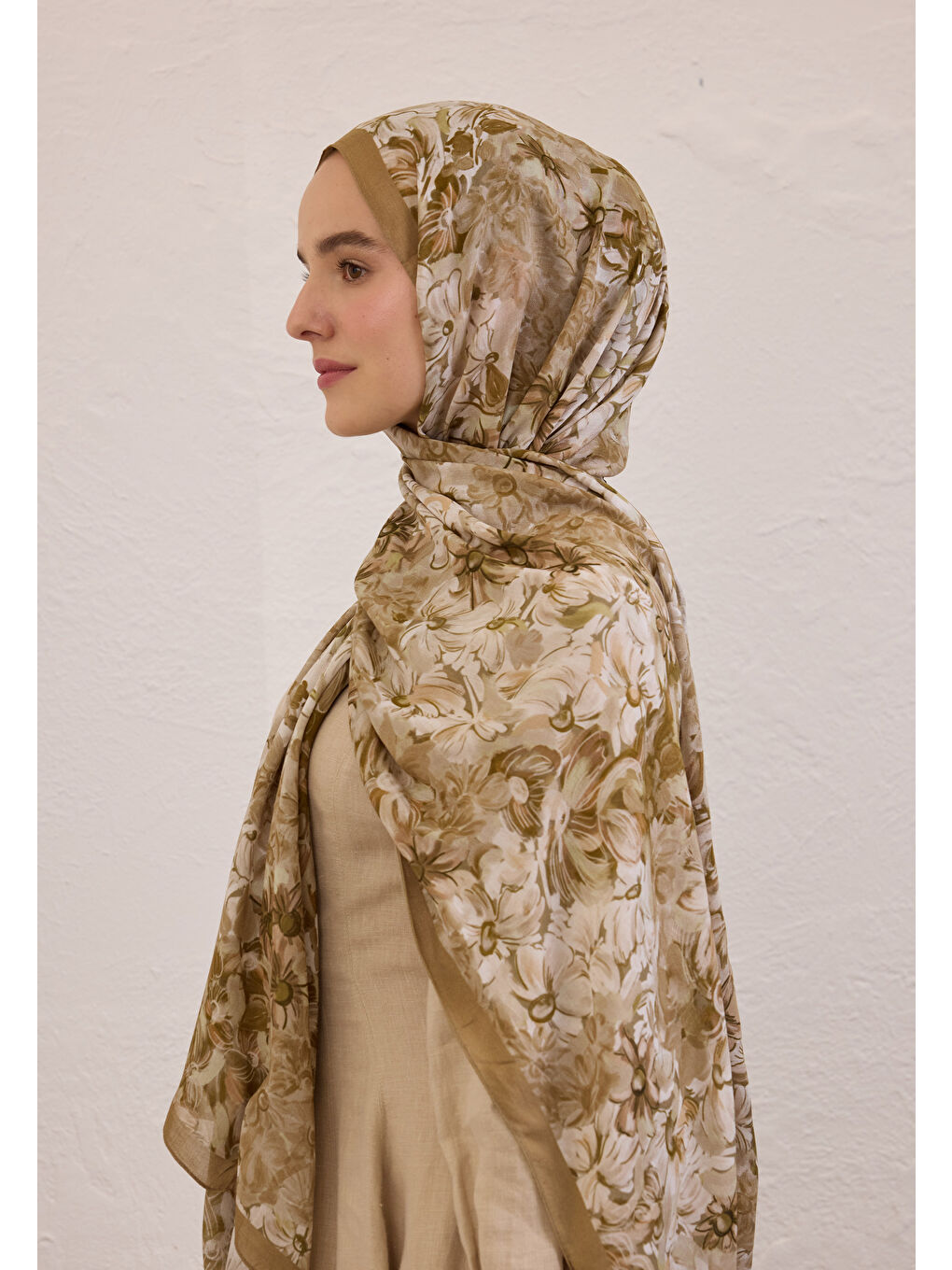 Bej Summer Bloom Desen Rami Şal Vizon-2