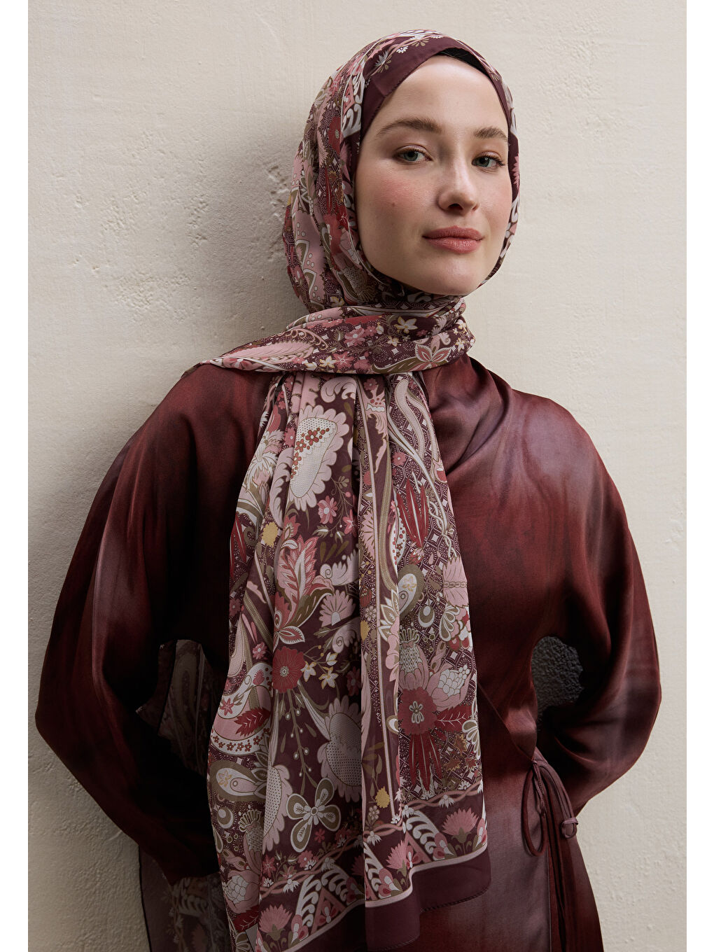Verona Desen İpek Krep Şal Bordo-1